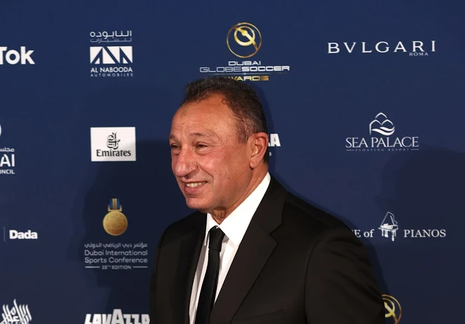 الخطيب يحسم خلال ساعات قائمته في انتخابات الأهلي