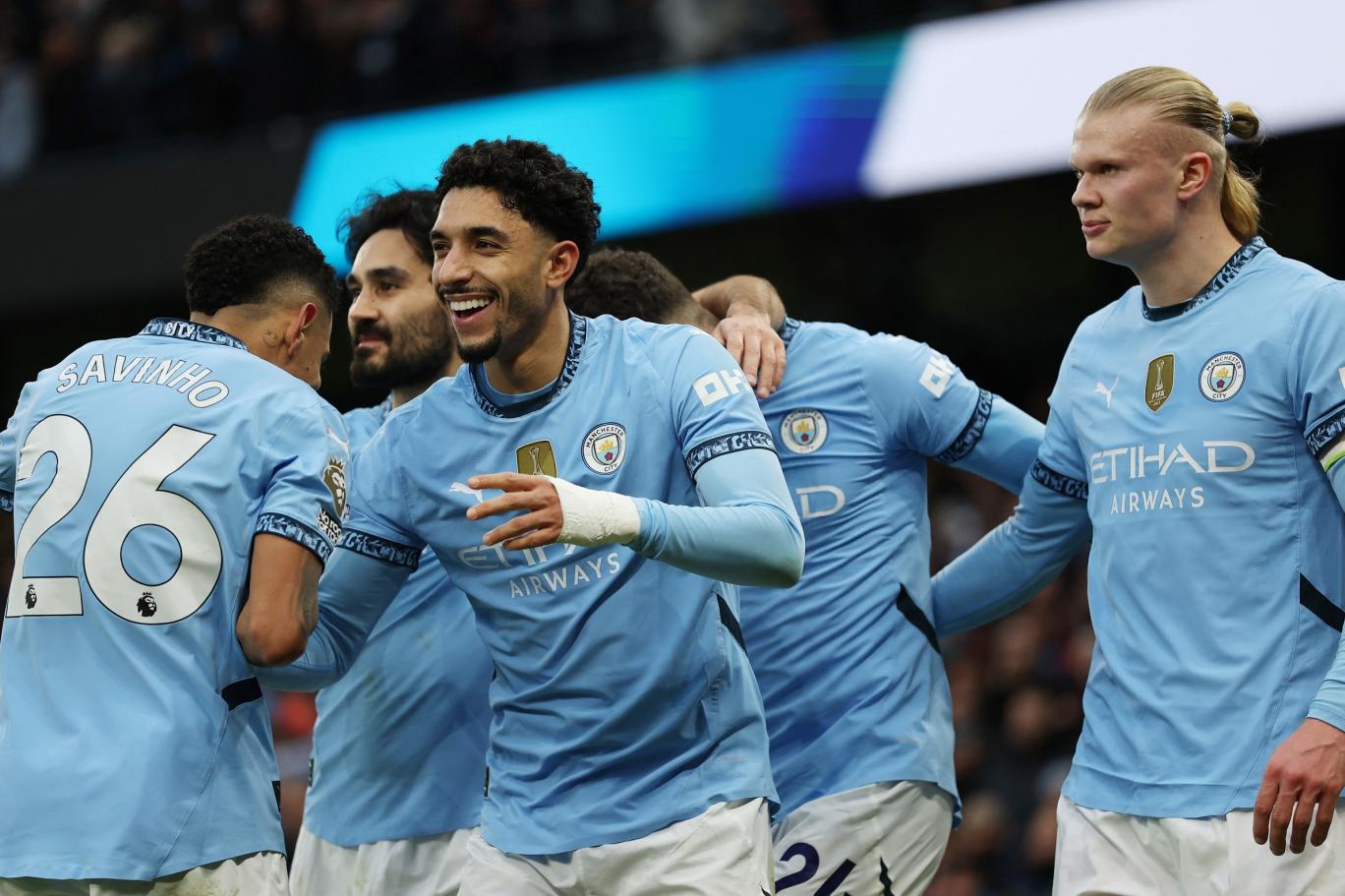 الأهلى والزمالك ومان سيتى ضد ليفربول الأبرز.. مواعيد مباريات اليوم الأحد والقنوات الناقلة