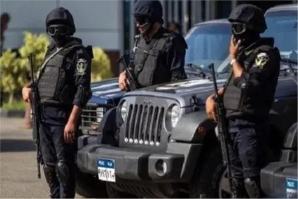 كيف كشفت الأجهزة الأمنية تفاصيل تحرّش سائق نقل جماعي بطالبة في التجمع الأول… وما الذي كشفته التحقيقات الأخيرة؟