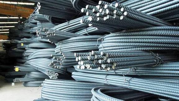 سعر الحديد/ تراجع تاريخي هذا الأسبوع.. القائمة الكاملة لأسعار الحديد اليوم الأربعاء