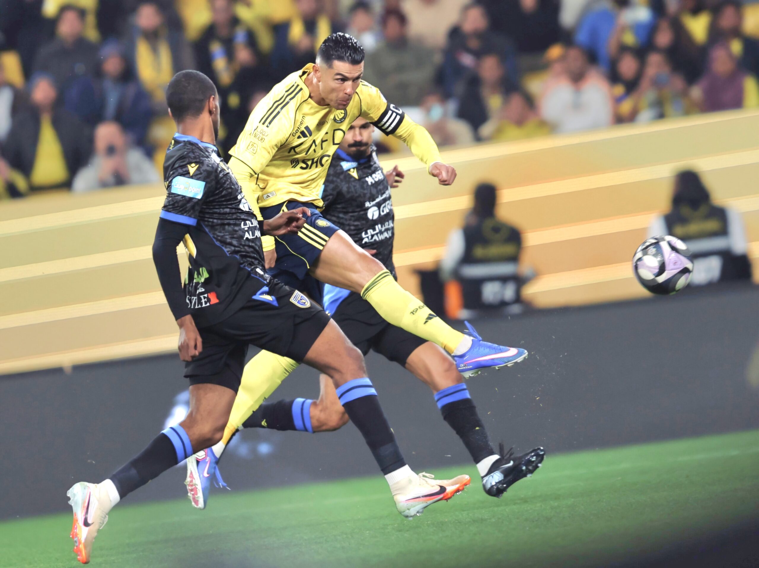 فيديو/ فوز صعب للنصر على التعاون في الدوري السعودي.. شاهد الأهداف والاحصائيات