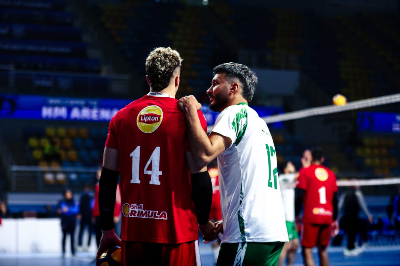 الأهلي يضرب بقوة ويفوز على الاتحاد السكندري 3-0 في افتتاح كأس السوبر المصري للكرة الطائرة