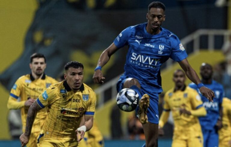 ترتيب الدوري السعودي بعد تعثر الهلال والاتحاد