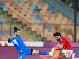 الأهلي يضرب في الوقت القاتل أمام سموحة ويشعل صراع القمة.. هدف +90 يقلب الدوري