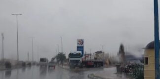 رغم استمرار الأمطار.. تحرك سريع لطوارئ مطروح لسحب المياه