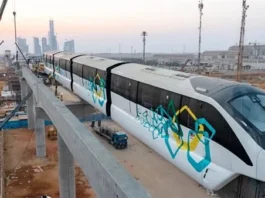 مونوريل غرب النيل/ 13 محطة من أكتوبر لوادي النيل.. موعد الافتتاح وسعر التذكرة الرسمي