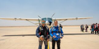 سكاي دايف فاروس تنفذ قفزة مظلية مع رئيس المجلس الدولي للرياضة العسكرية